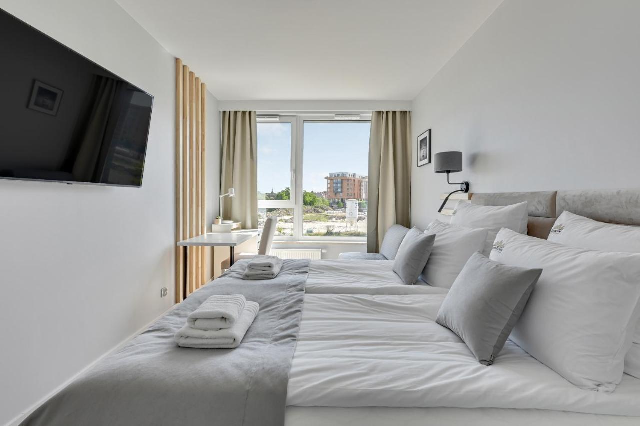 Huoneisto Chlebova - Riverside View Terrace, Free Parking, Gym & Kidsplay By Downtown