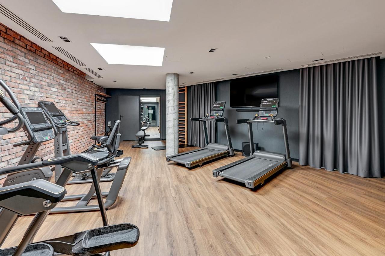 Chlebova - Riverside View Terrace, Free Parking, Gym & Kidsplay By Downtown Huoneisto *