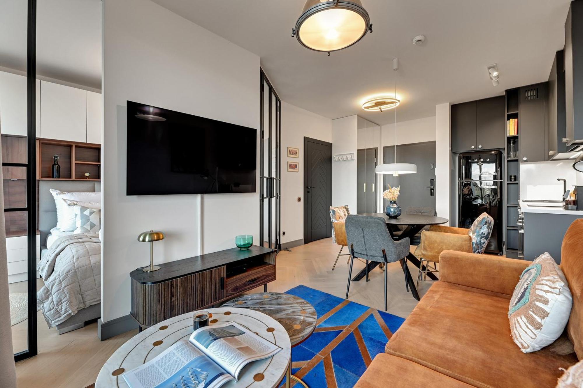 Huoneisto Chlebova - Riverside View Terrace, Free Parking, Gym & Kidsplay By Downtown